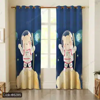 پرده طرح خرس فضانورد کد 6285 با طراحی جذاب و فانتزی از خرس فضانورد، فضای اتاق شما را به یک محیط شاد و تخیلی تبدیل می‌کند.