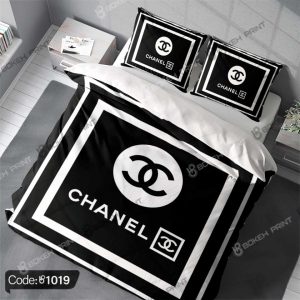 "روتختی طرح برند شنل کد 1019 – طراحی لوکس و شیک با الهام از برند شنل، آماده ارسال فوری"